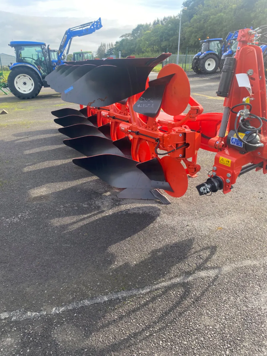 Kuhn Plough’s - Image 1