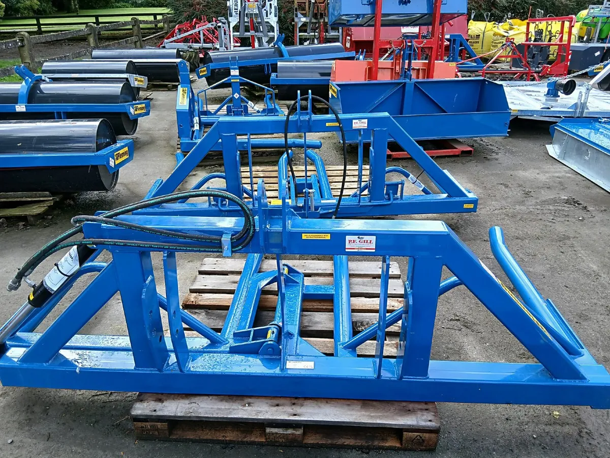 NEW FLEMING BALE LIFTERS - Image 2