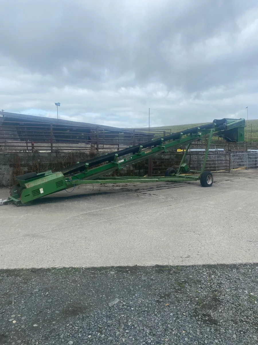Powerscreen M60 Stock Piler with 11kw Hammermill - Image 1