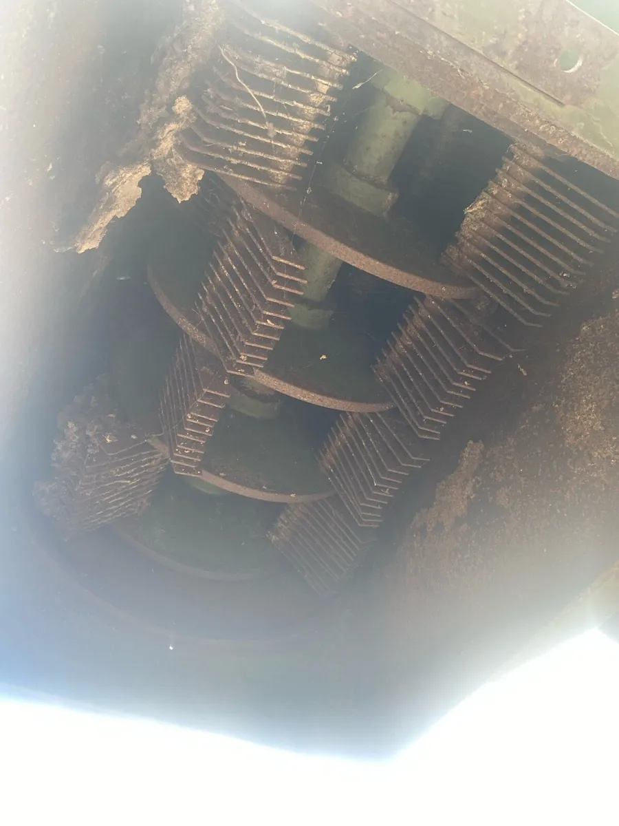 Powerscreen M60 Stock Piler with 11kw Hammermill - Image 4