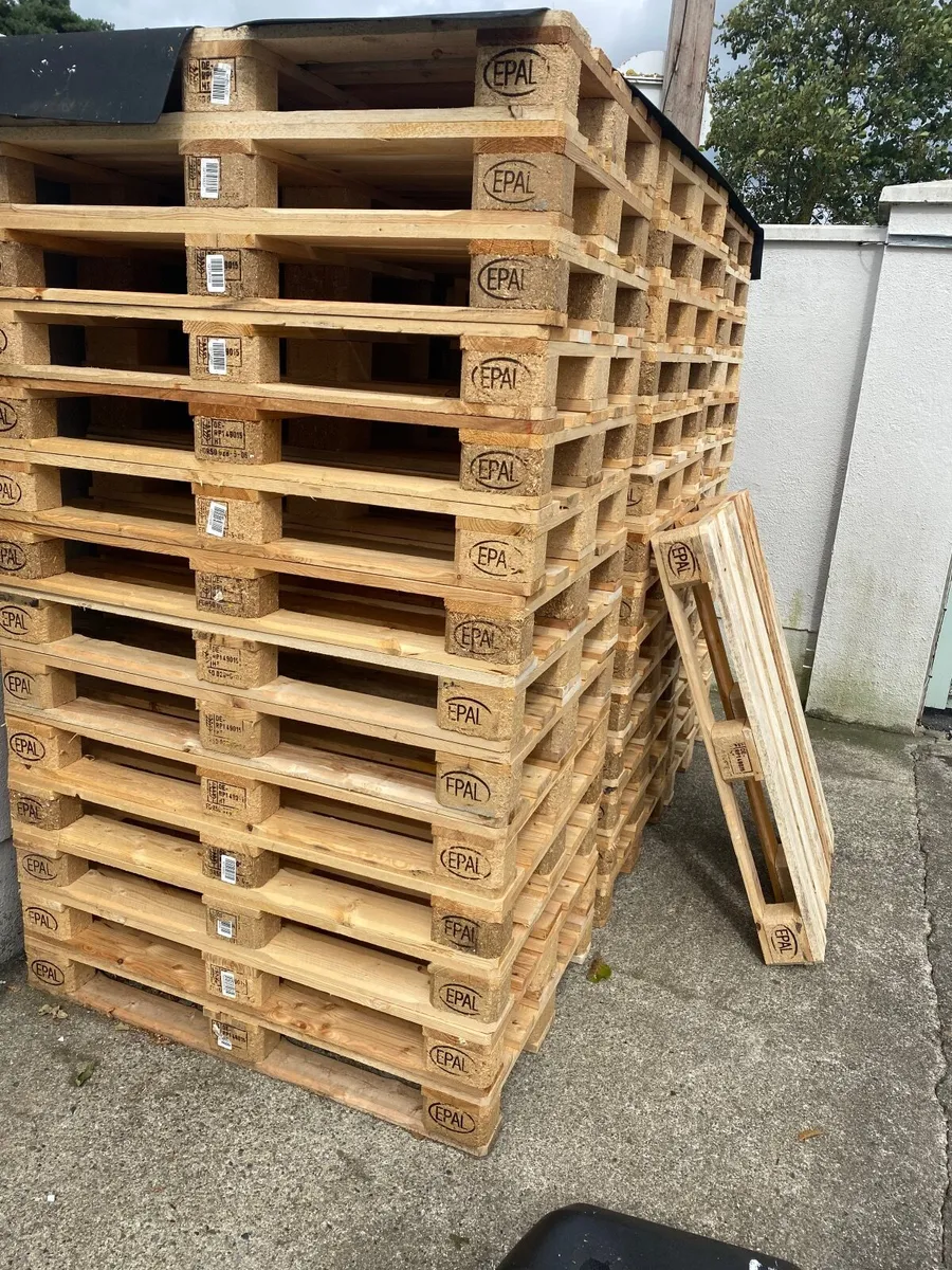 Pallets - Image 2