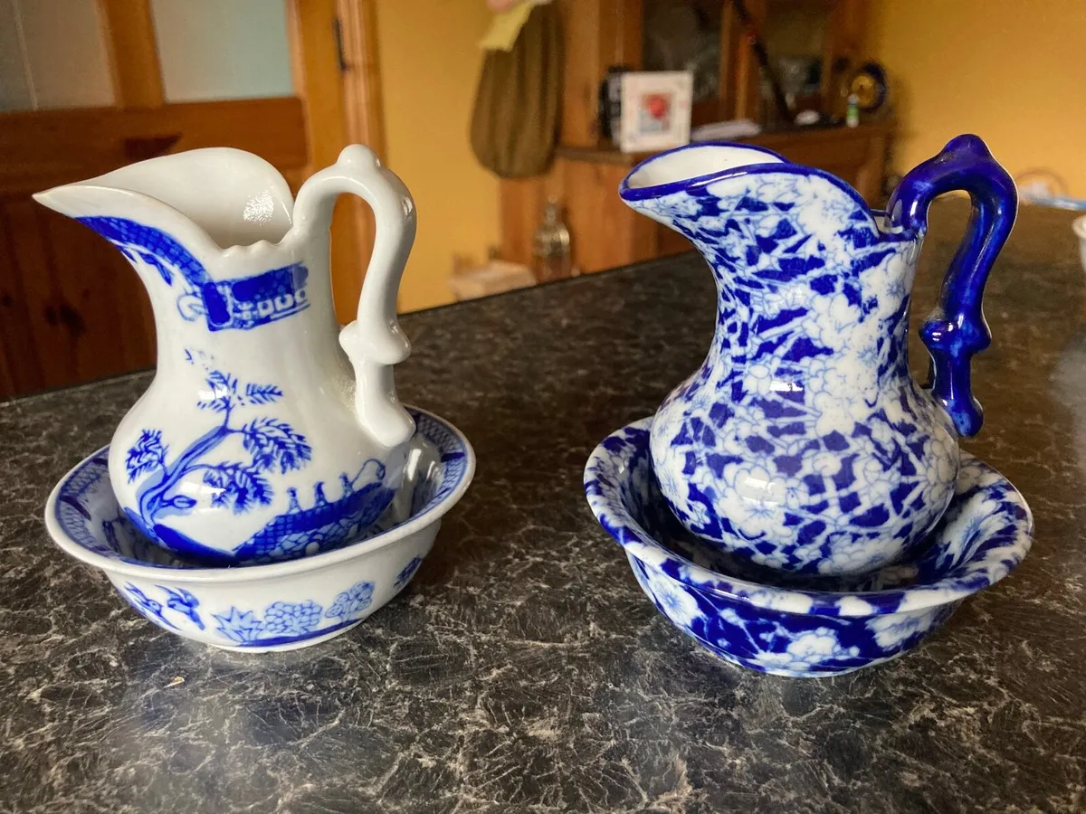 Vintage mini pitcher & basin Victoria - Image 1