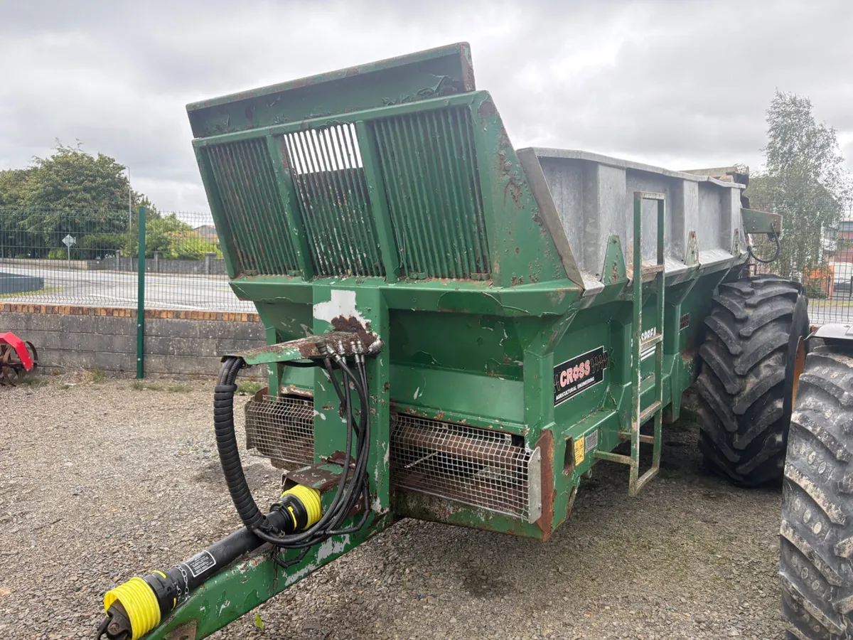 Cross 9ton Manure spreader - Image 2