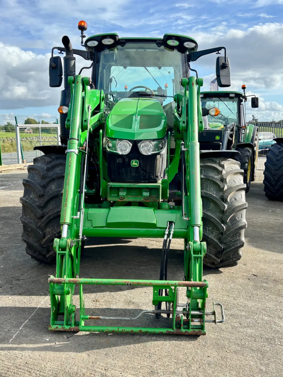 John Deere 6120M - Image 2