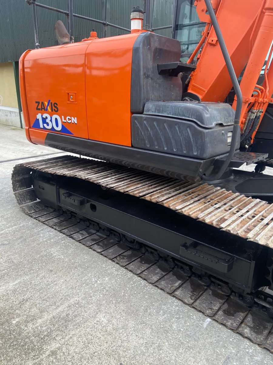 Hitachi Zaxis 130 - Image 3