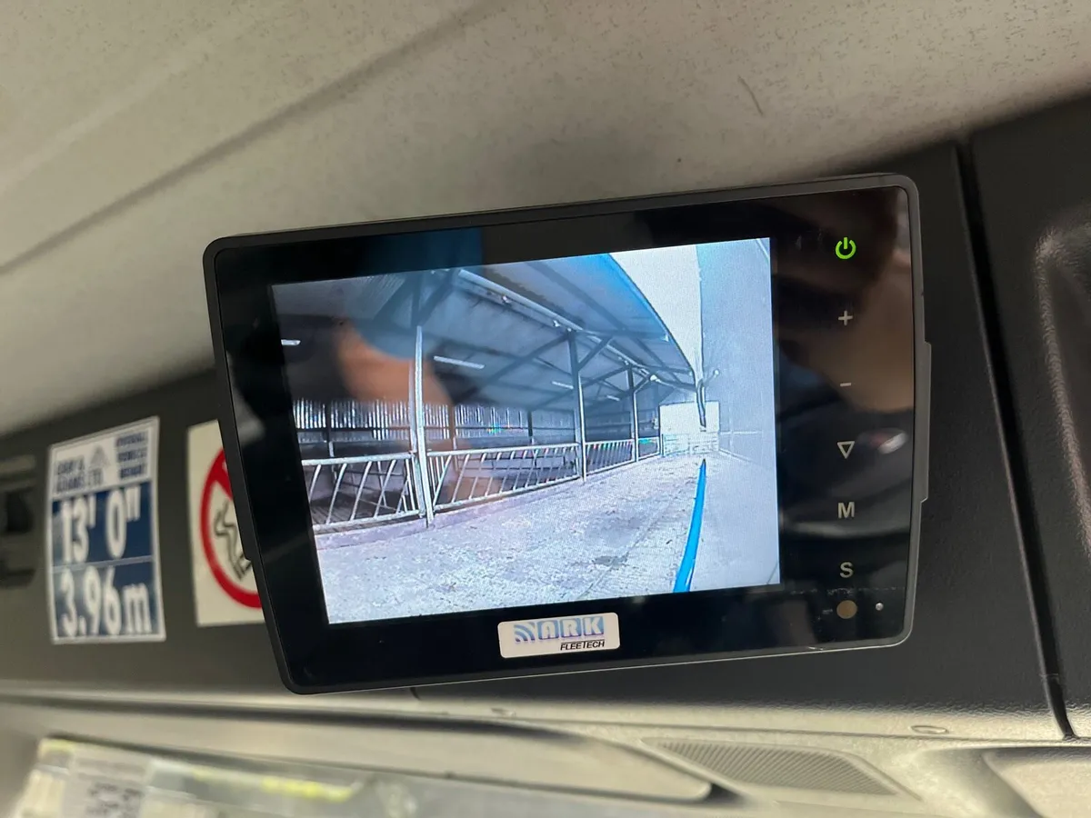 2012 SCANIA P230 CATTLE TRUCK - Image 3