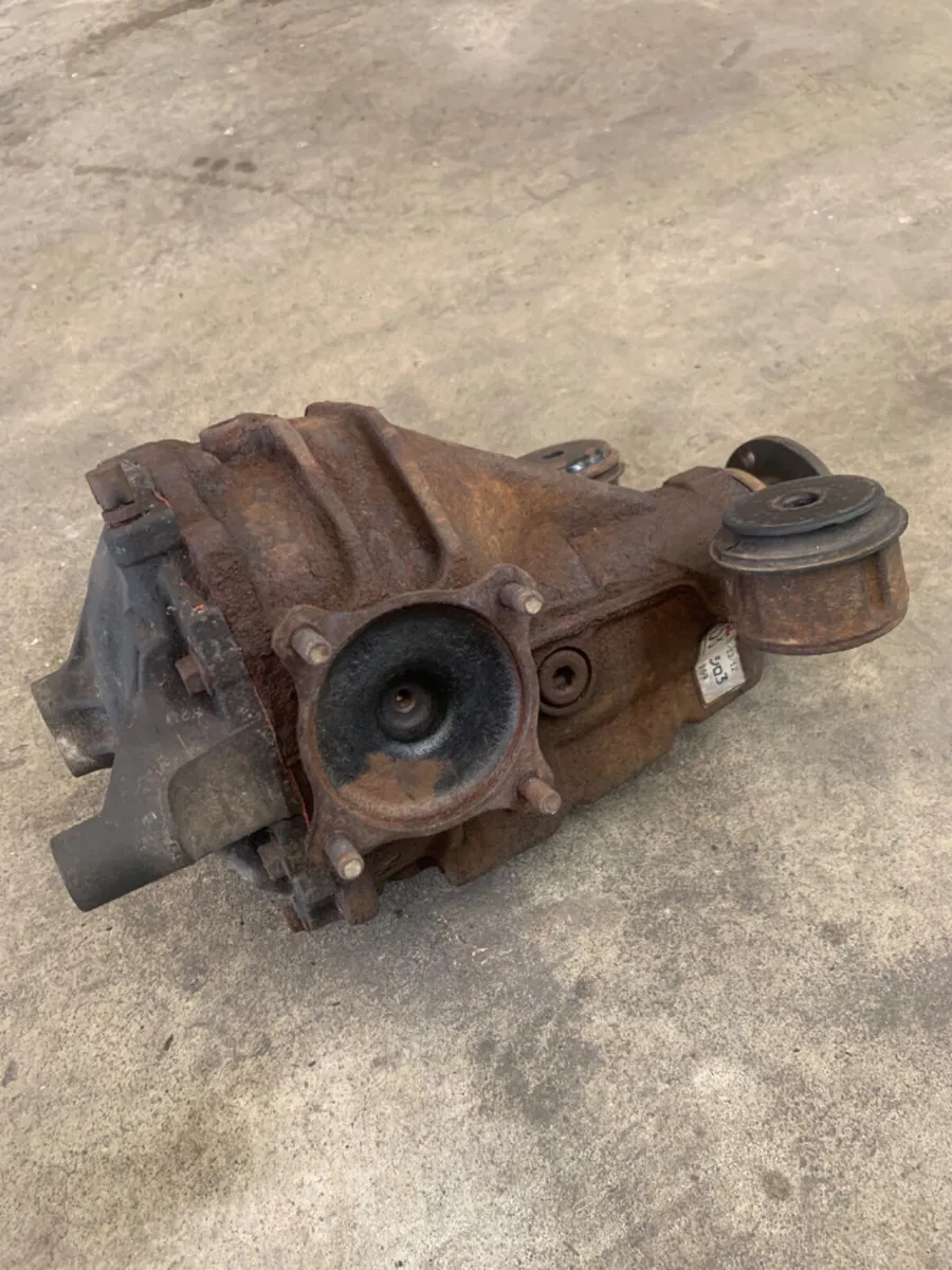 Lexus IS200 Sport LSD - Image 3