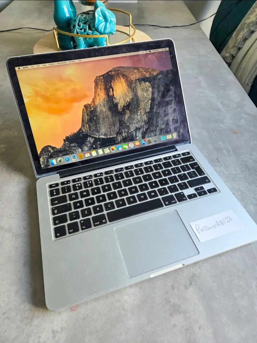 Apple MacBook Pro – Was €1200, Now Only €300 - Image 1