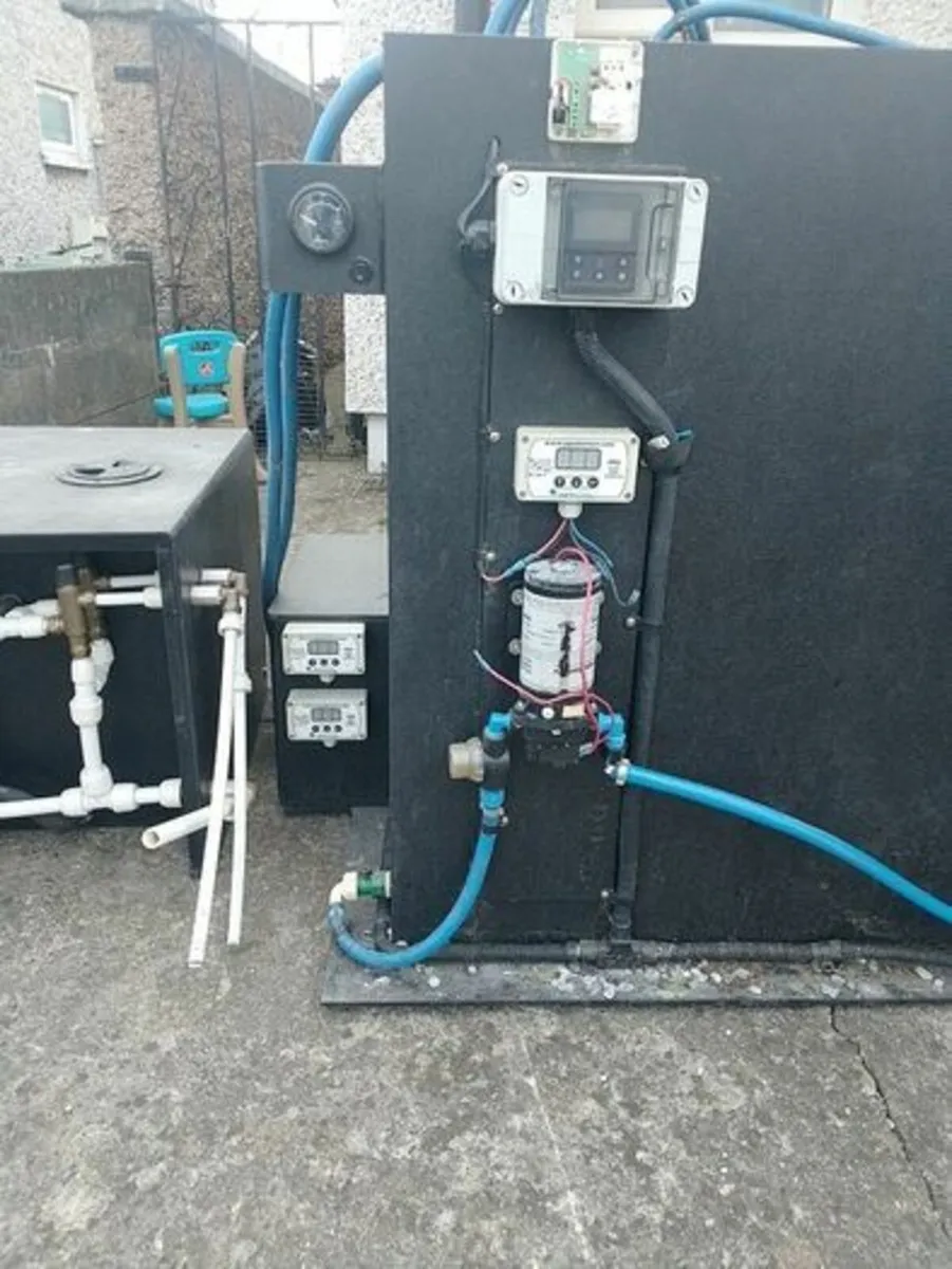 High reachhot water window cleaning system for van - Image 2