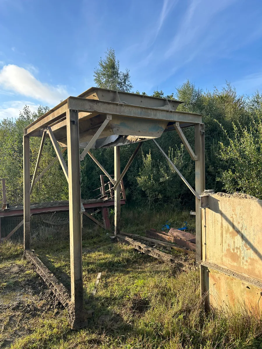 Powerscreen Hopper - Image 2