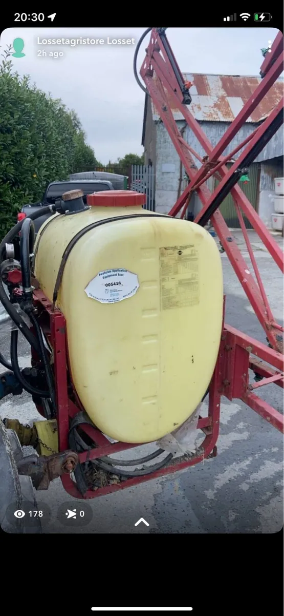 Selection of second hand sprayers and spreader - Image 3