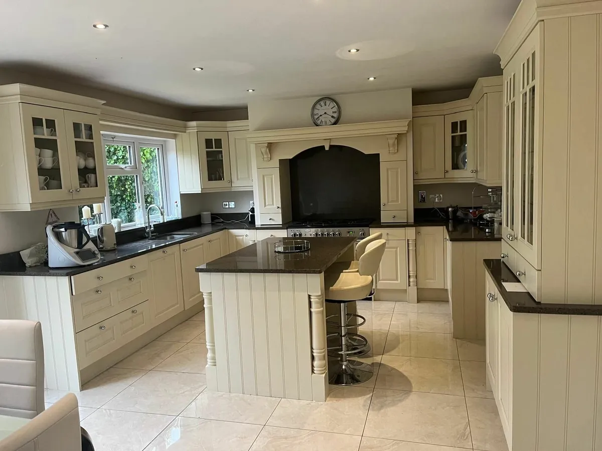 Shaker Style Kitchen - Image 1