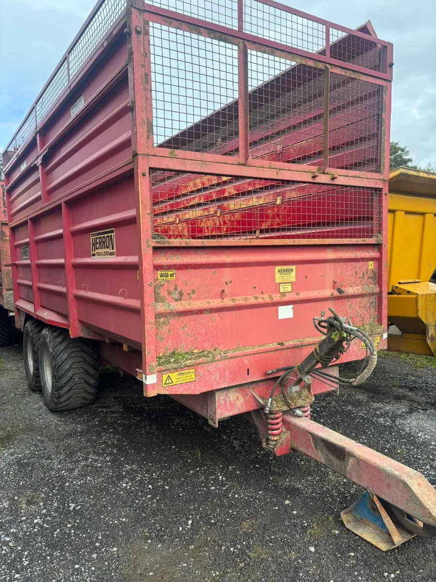 2009 18FT Herron Silage Trailer - Image 1