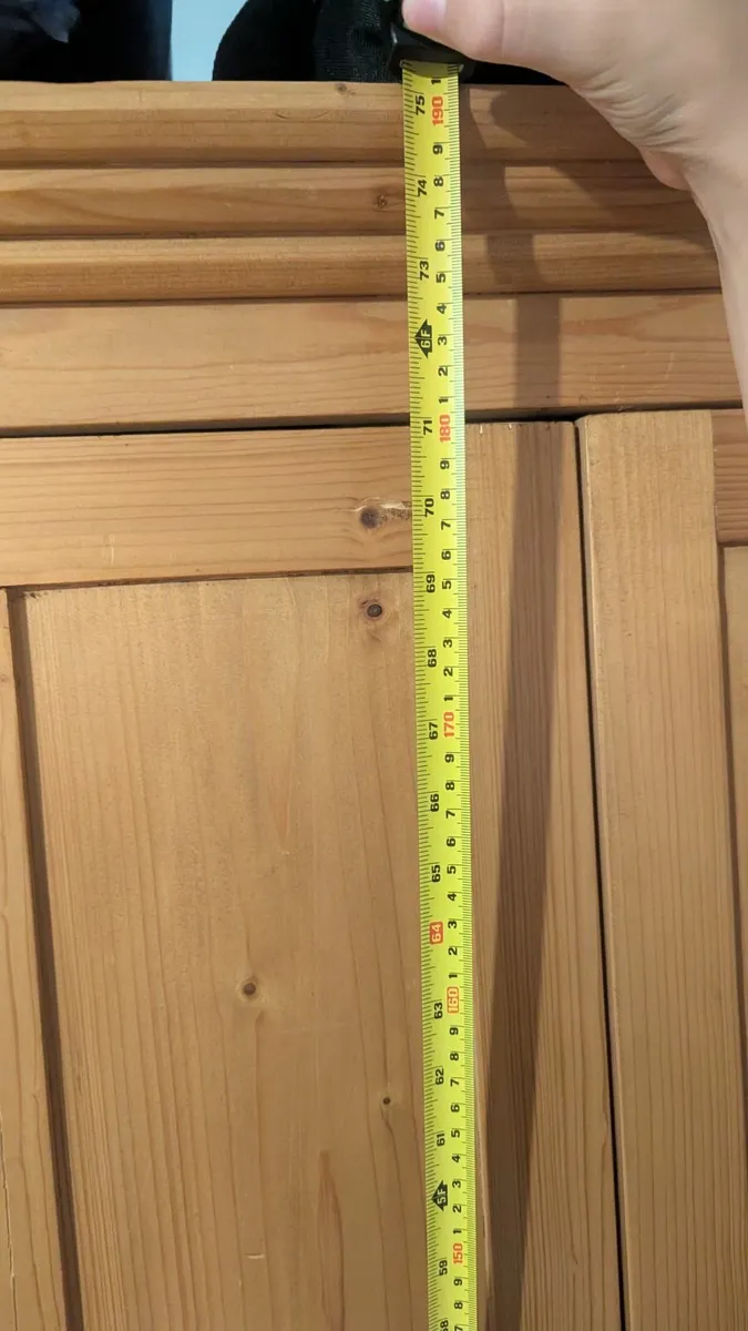 Bedroom furniture - Image 1