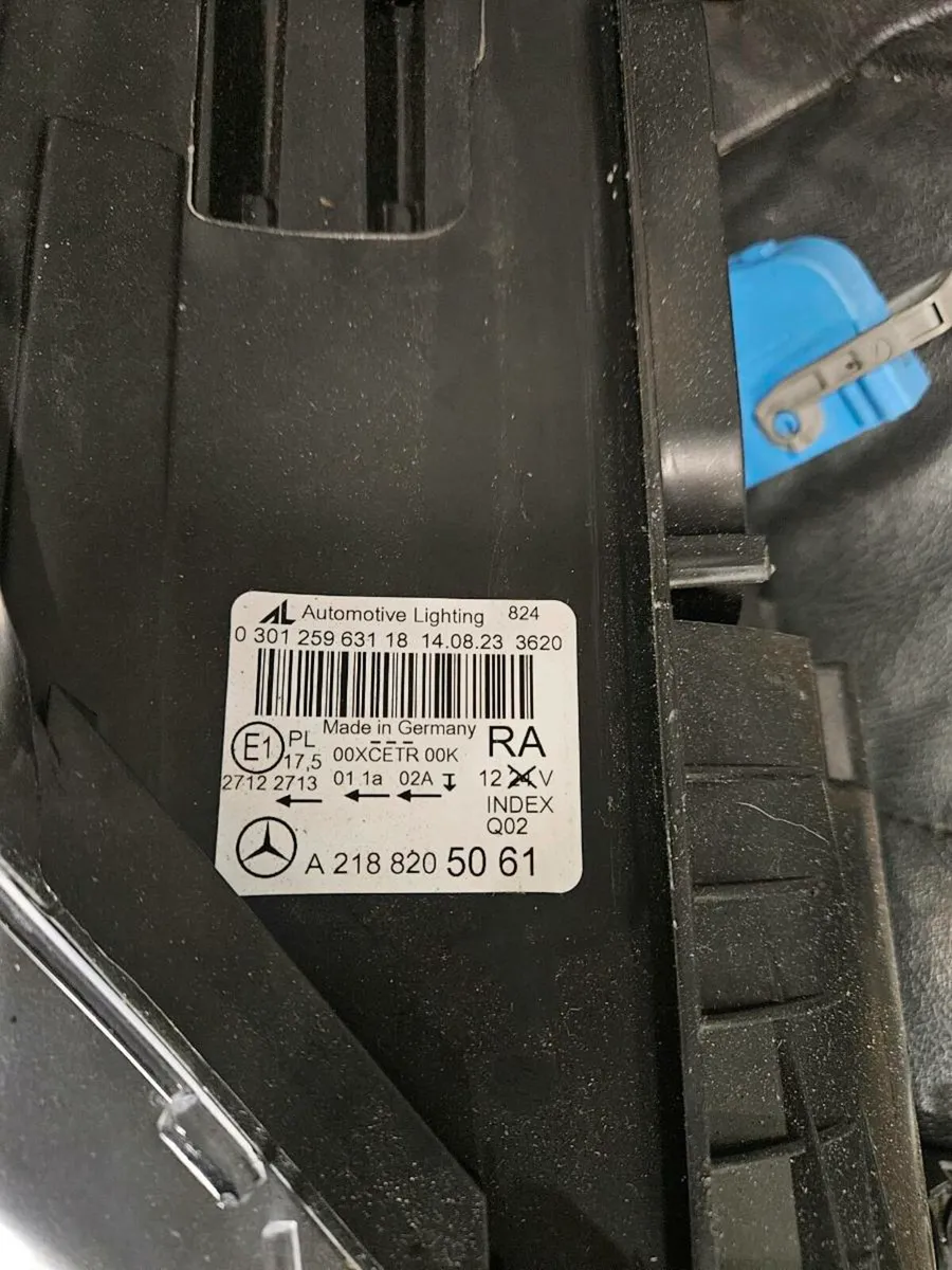 Mercedes cls hedlight - Image 2