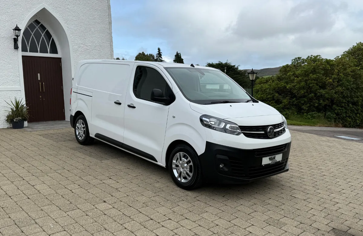2022 (222Reg) Vauxhall Vivaro Dynamic 2700 MWB - Image 1