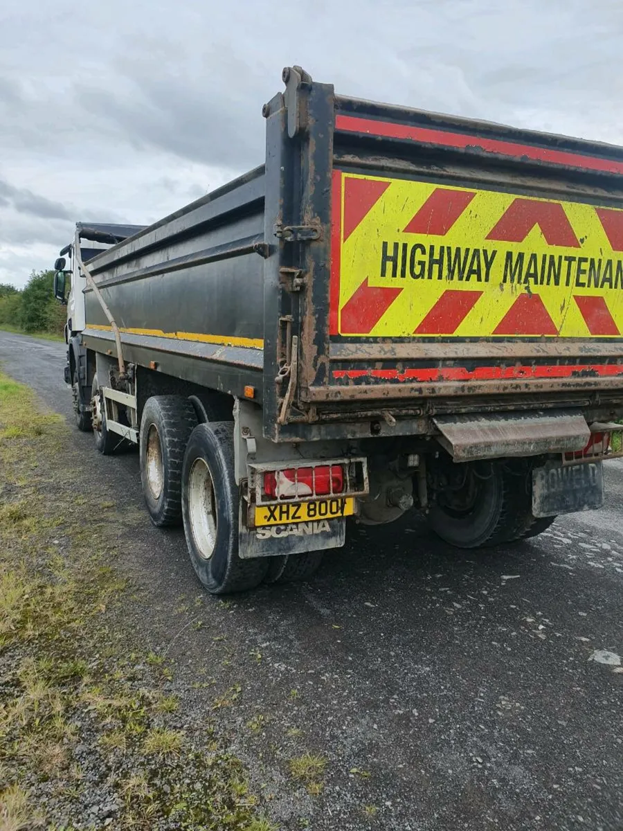 Scania P360 Tipper - Image 2