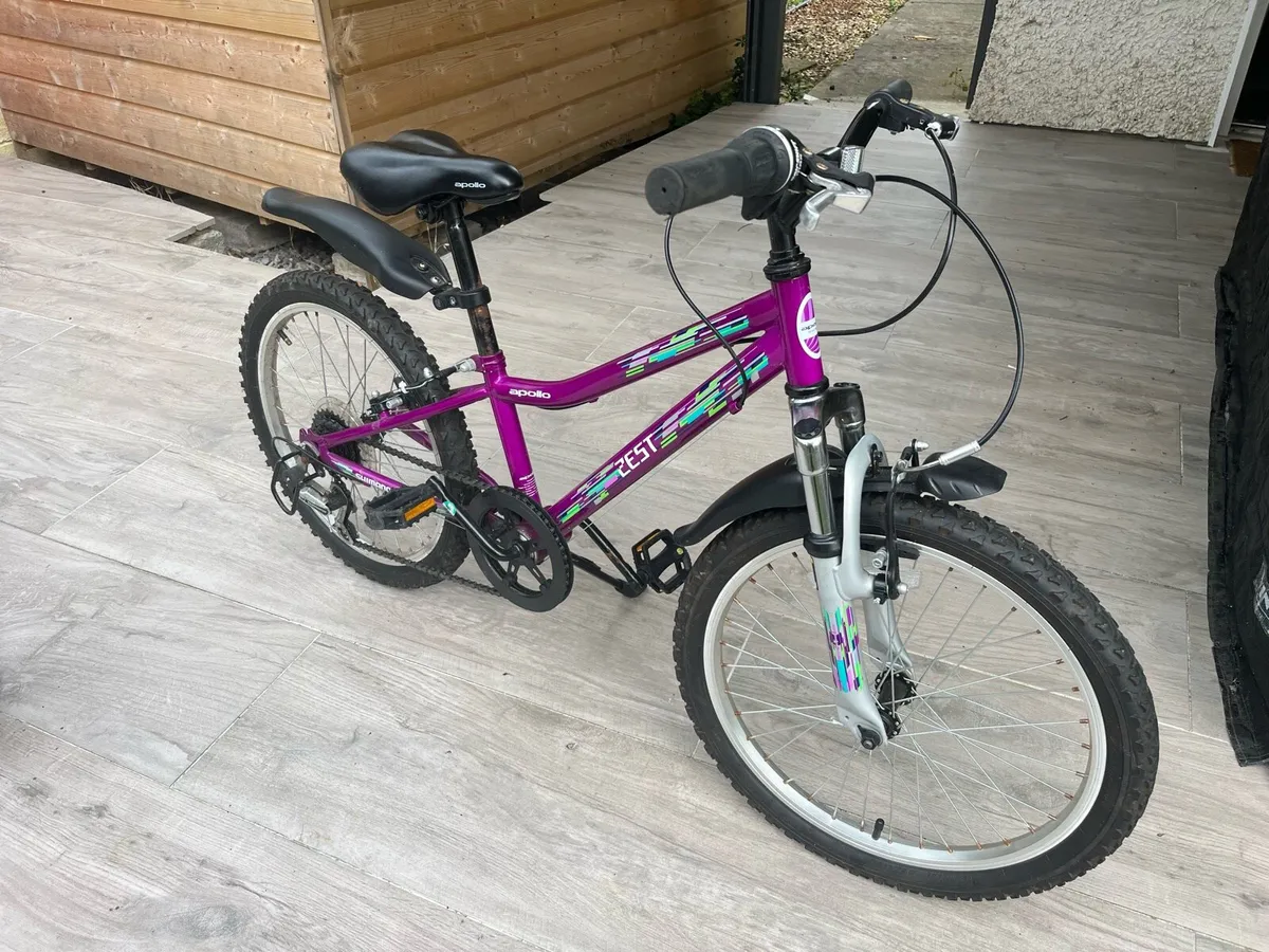 Child’s Apollo Zest bicycle - Image 1