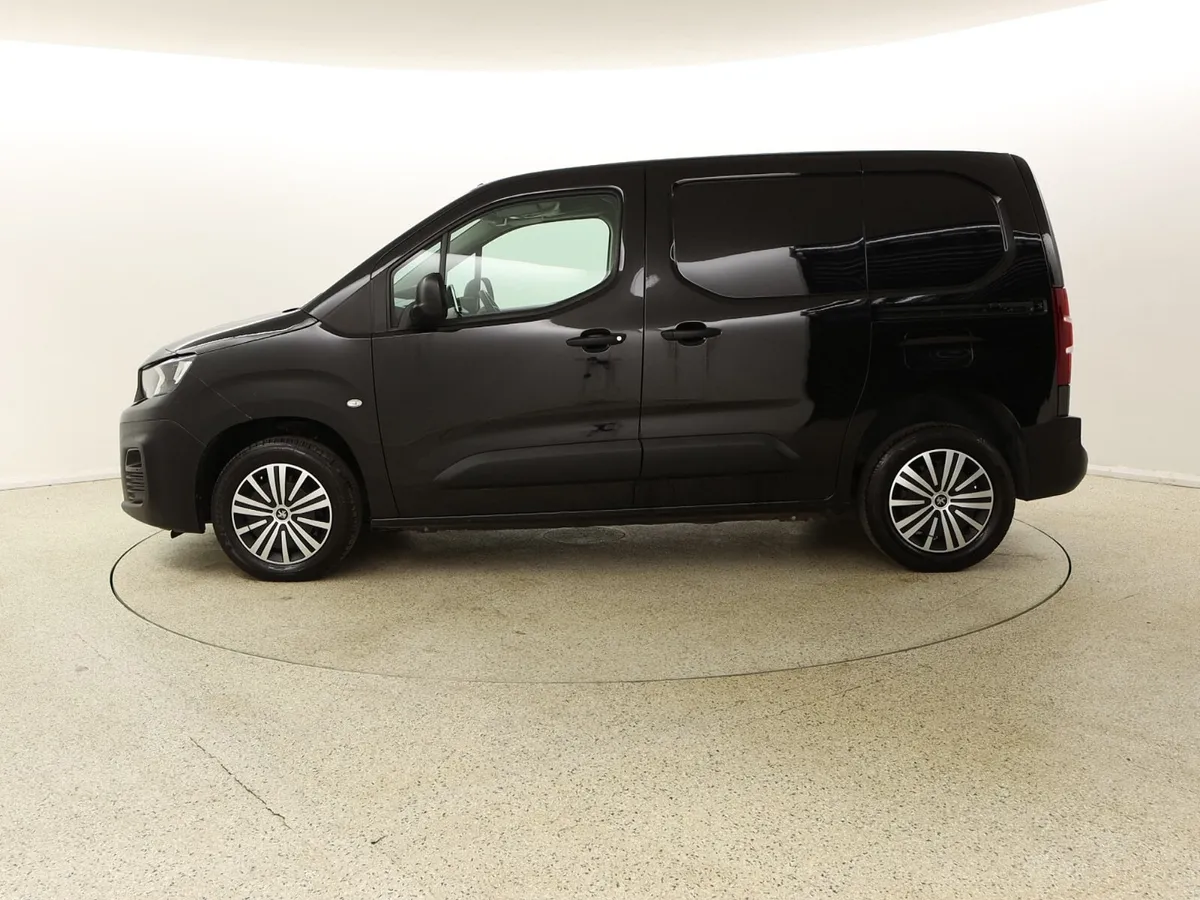 2021 Peugeot Partner 1.5 HDI Professional 3 seater - Image 4