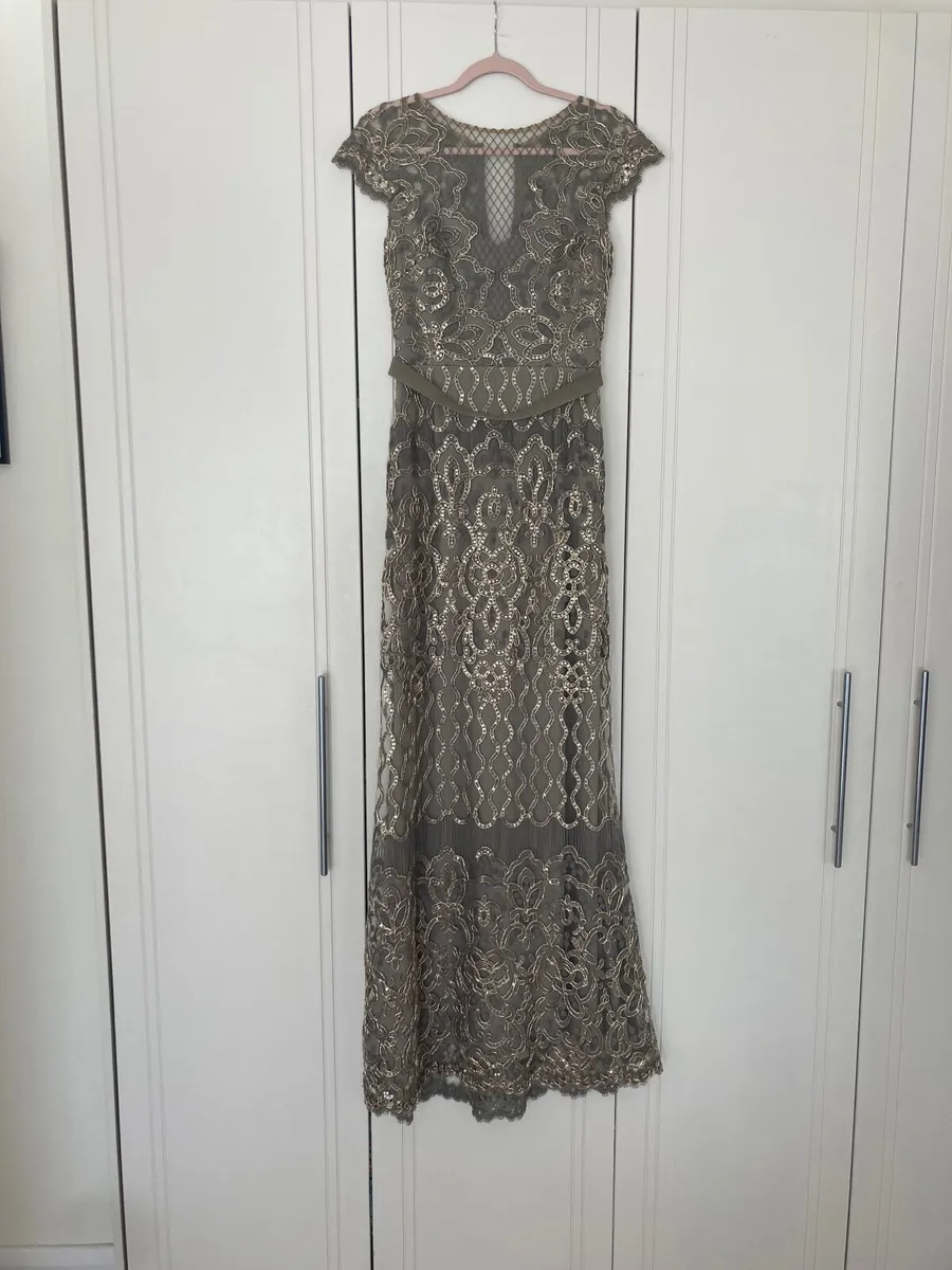 TADASHI SHOJI Designer Dress - Image 1