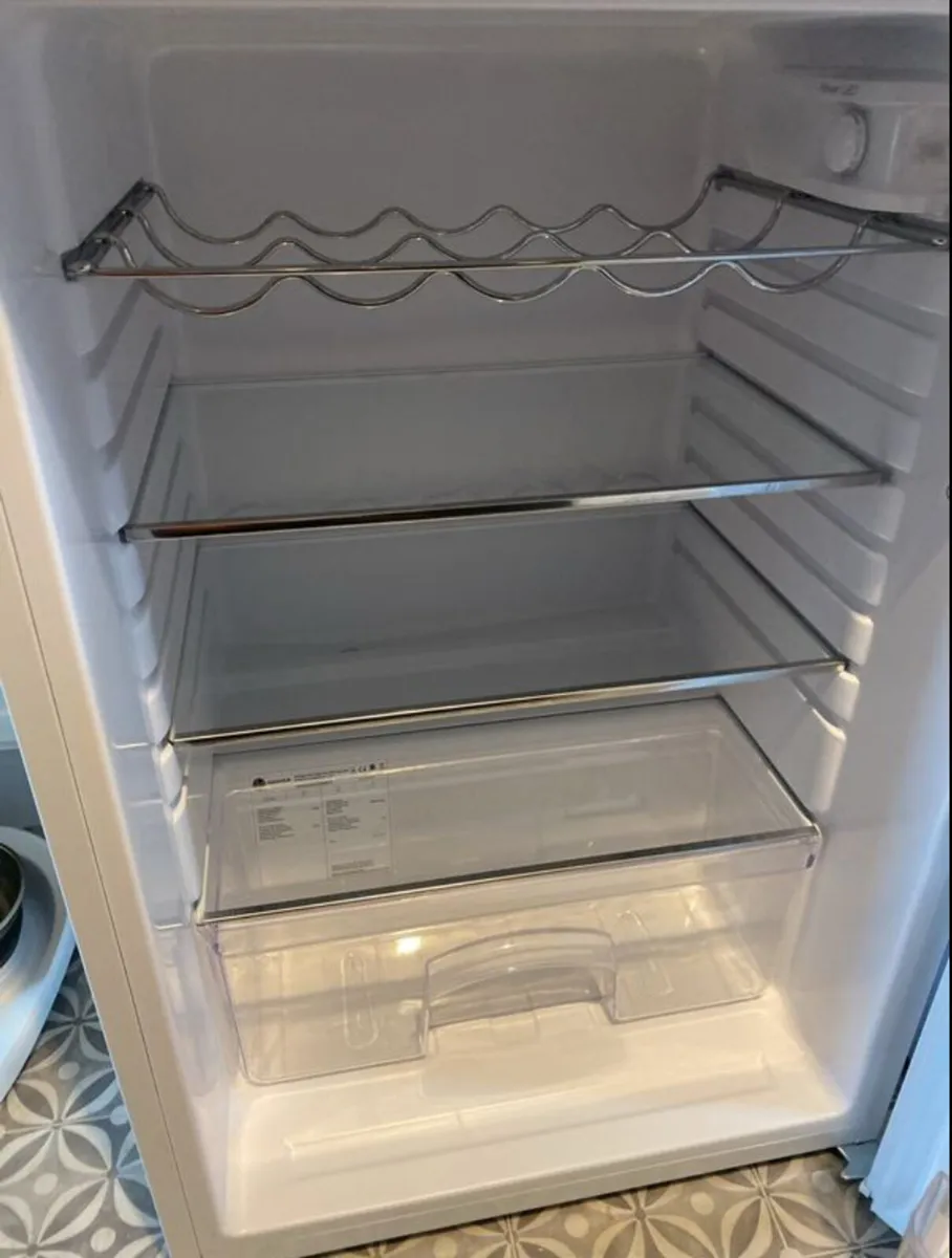 Hoover Undercounter Larder fridge - Image 1