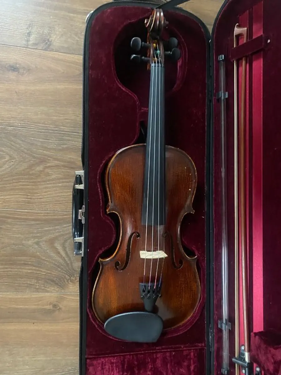 Violin - Image 1