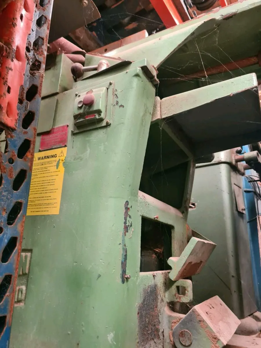 Woodwork machinery - Image 3