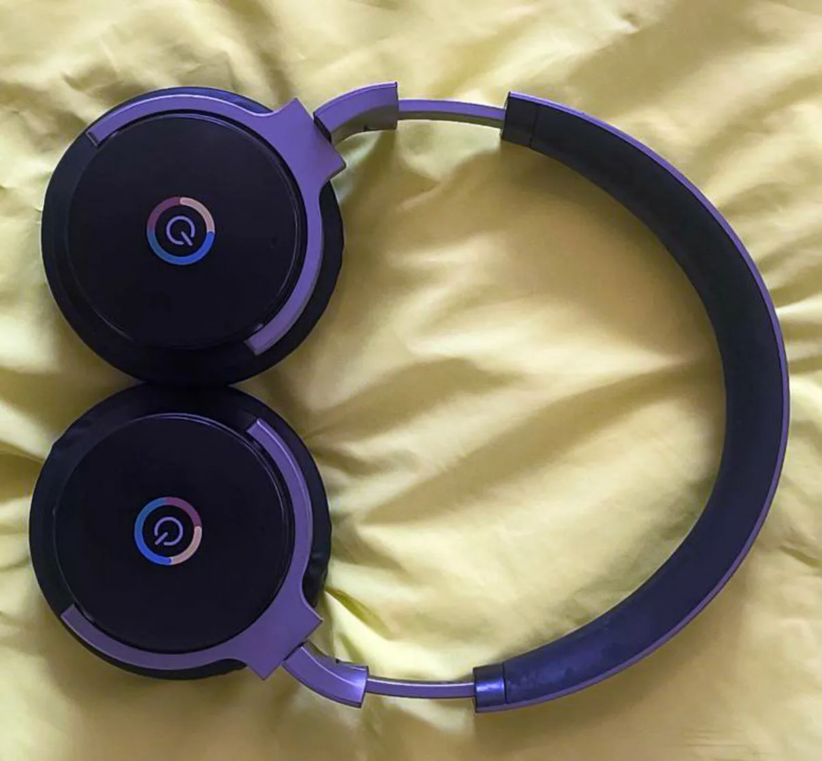 Bluetooth  on-ear headphones Google - Image 4