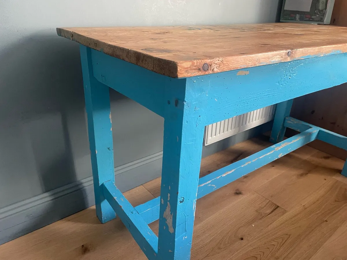 Rustic Kitchen Table - Image 2