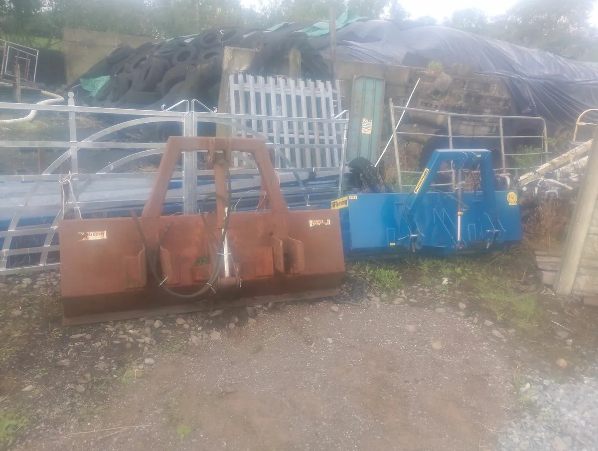 6 foot link box - Image 1