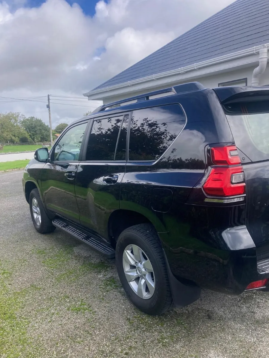 Toyota Land Cruiser 2023 - Image 4