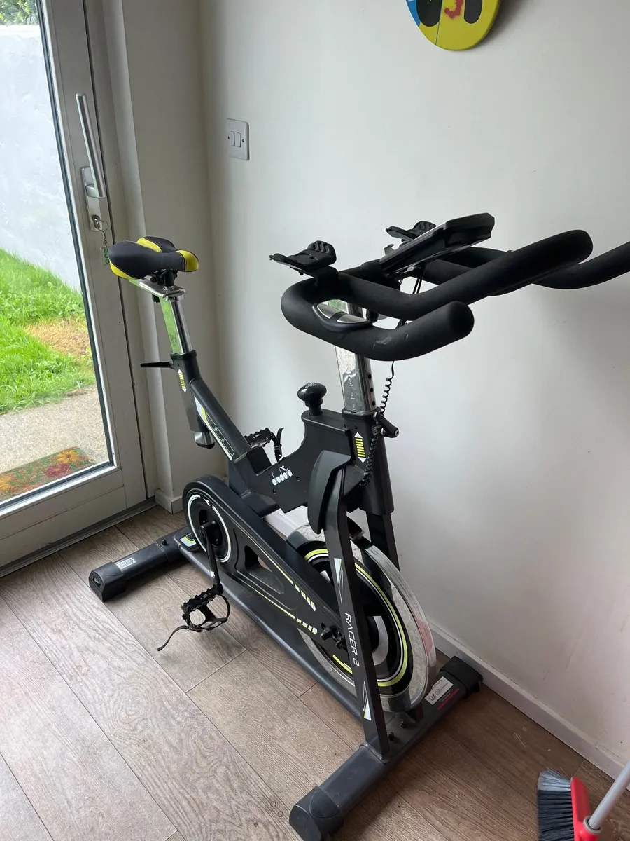 Stationery spin bike - Image 1