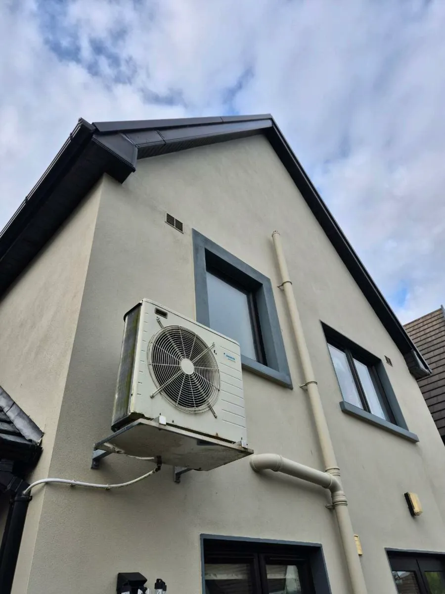 Air to Water - Daikin Indoor & Outdoor Units - Image 1