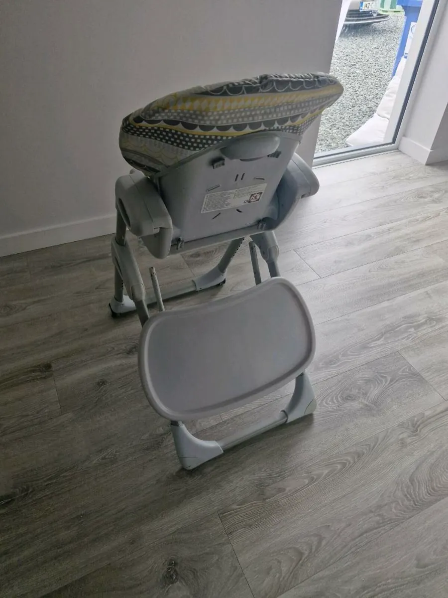 Baby high chair - Image 3