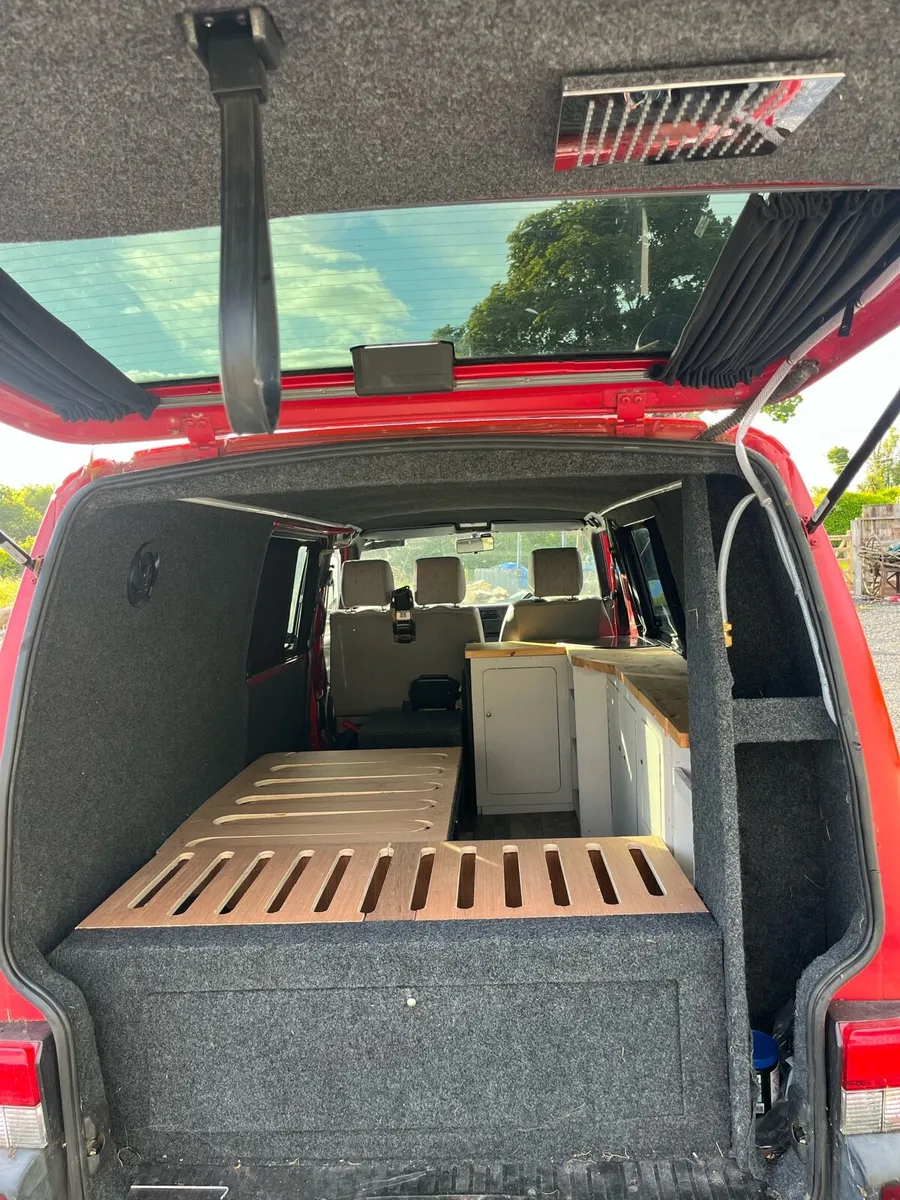 Volkswagen T4 Kombi Campervan - Image 4