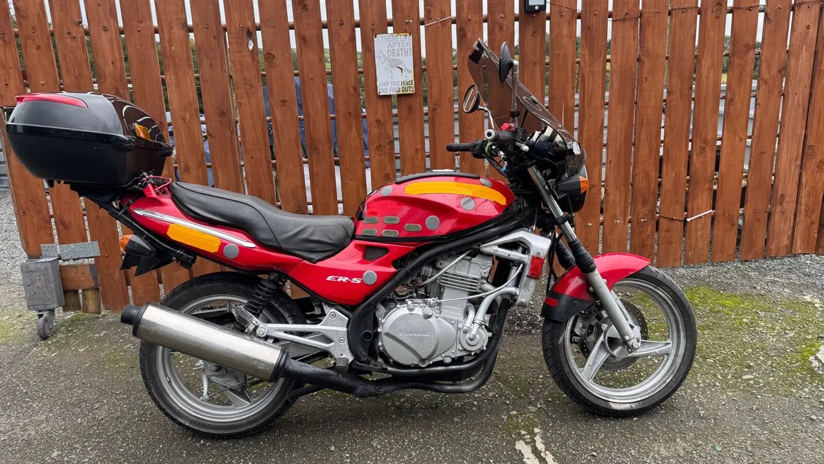 Kawasaki ER5 1995 (Price drop) - Image 1