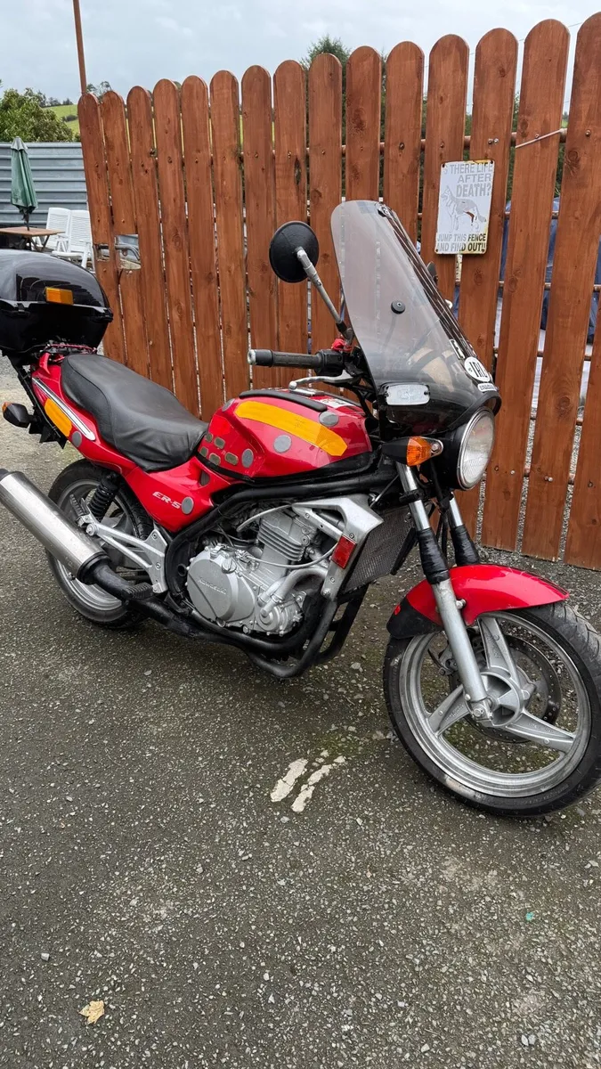 Kawasaki ER5 1995 (Price drop) - Image 2