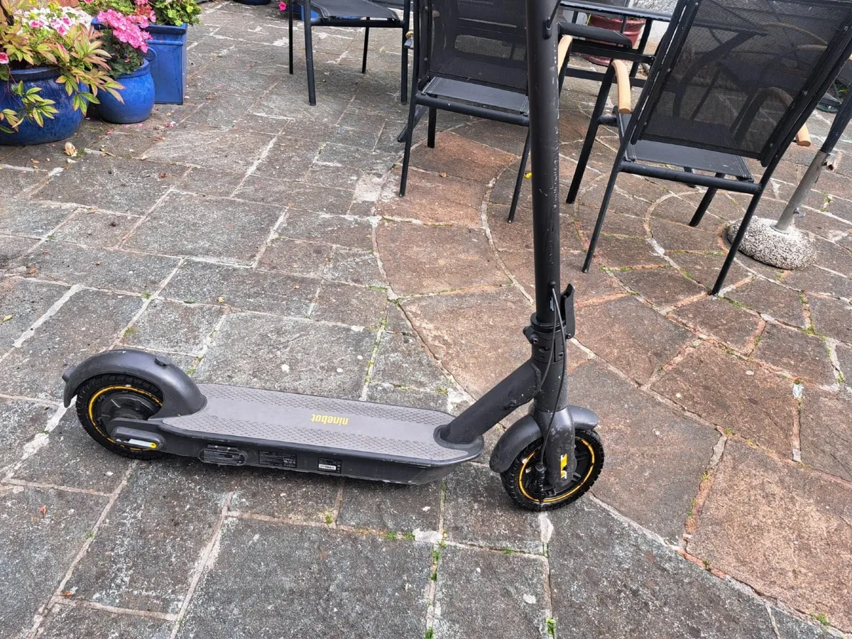 scooter - Image 1