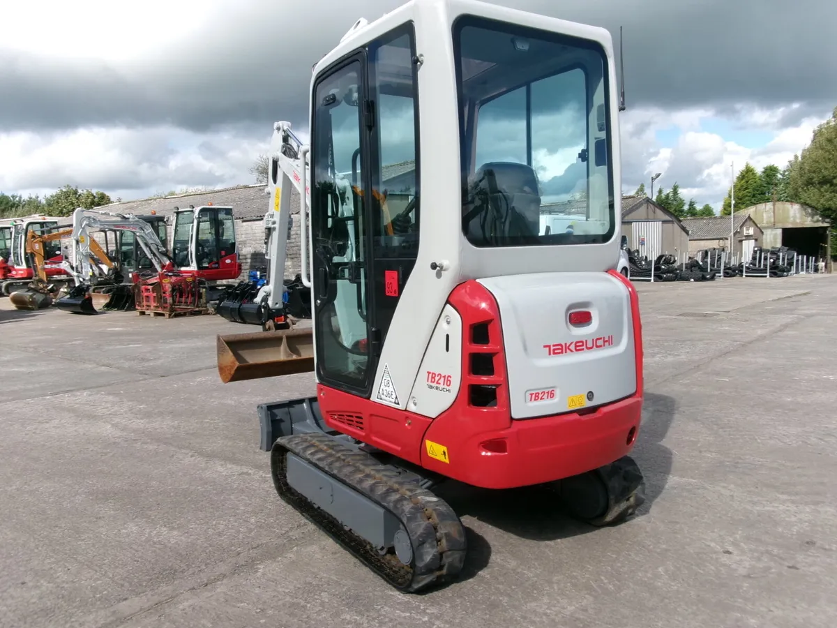 Takeuchi TB216 cab  #14004964 - Image 3