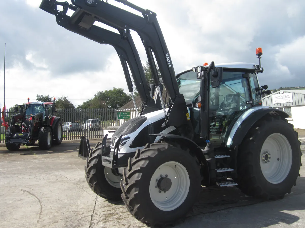 NEW ..VALTRA G135 ...145 HP - Image 3