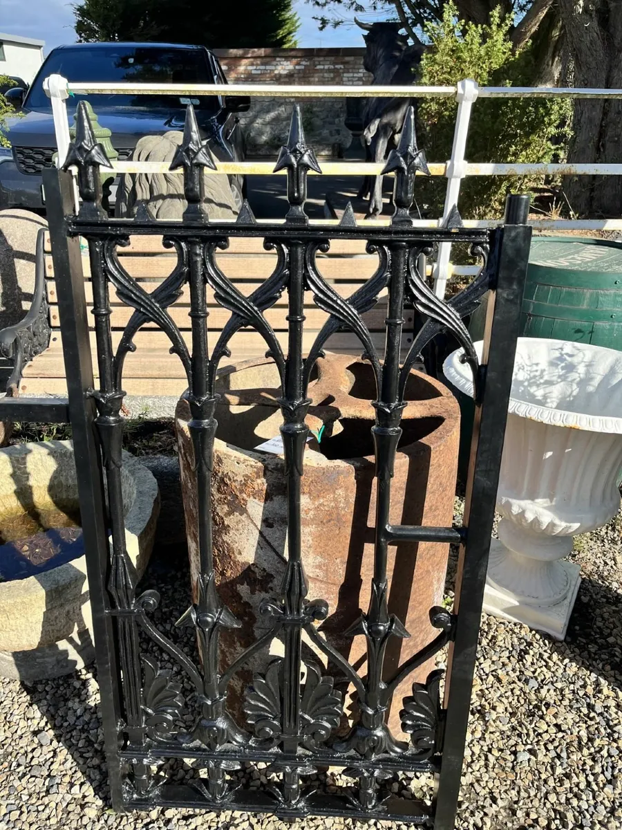 Cast Iron  Side Gates - Image 4