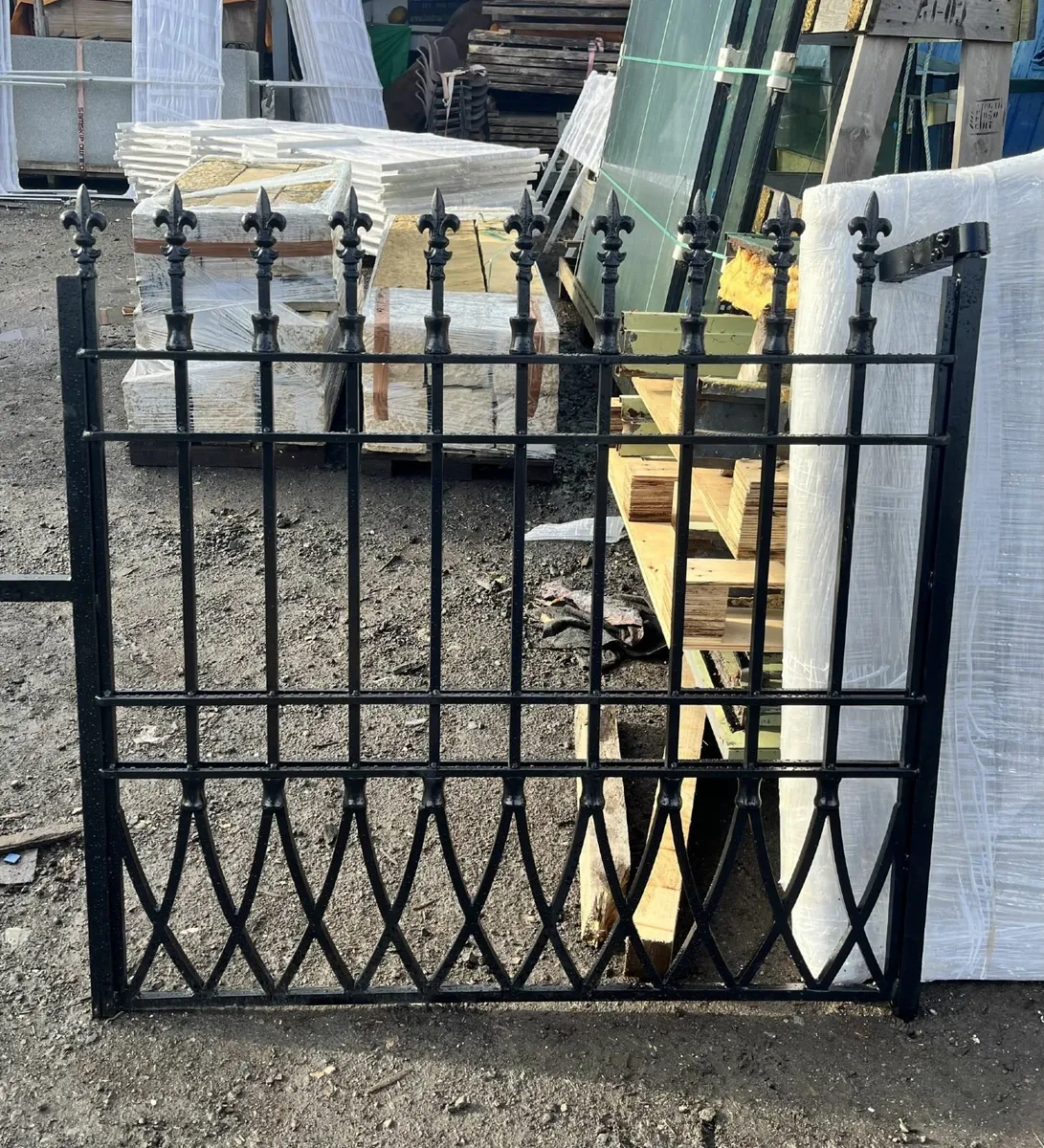 Cast Iron  Side Gates - Image 1