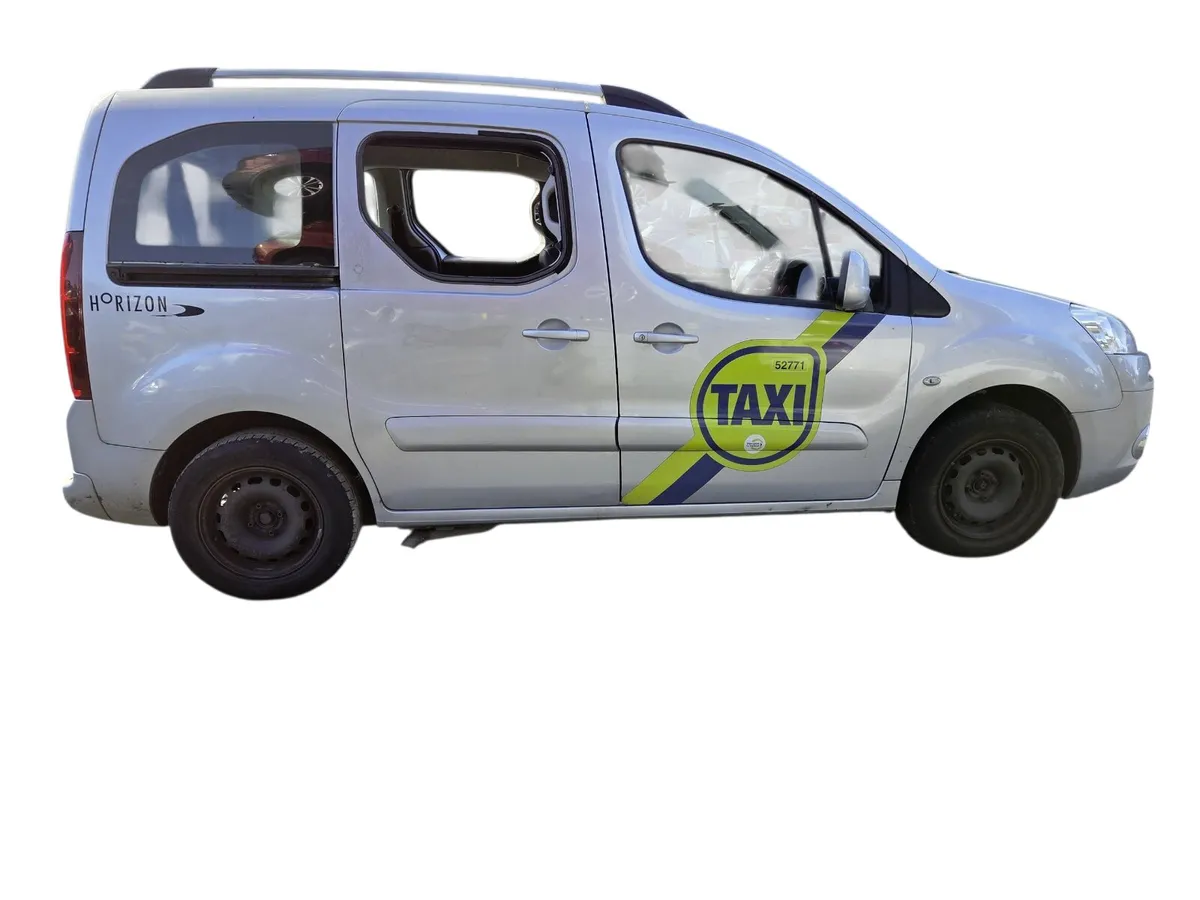 2013 PEUGEOT PARTNER TEPEE For Breaking/Dismantlin - Image 2