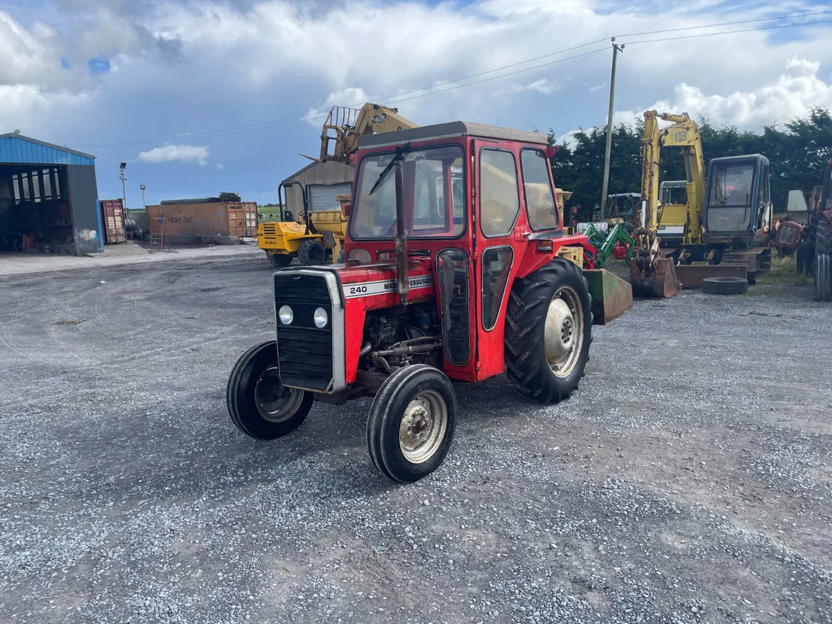 Massey Ferguson 240 - Image 3