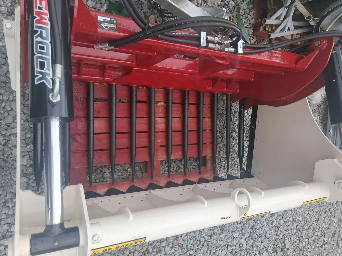 Sheer Grabs - Image 2