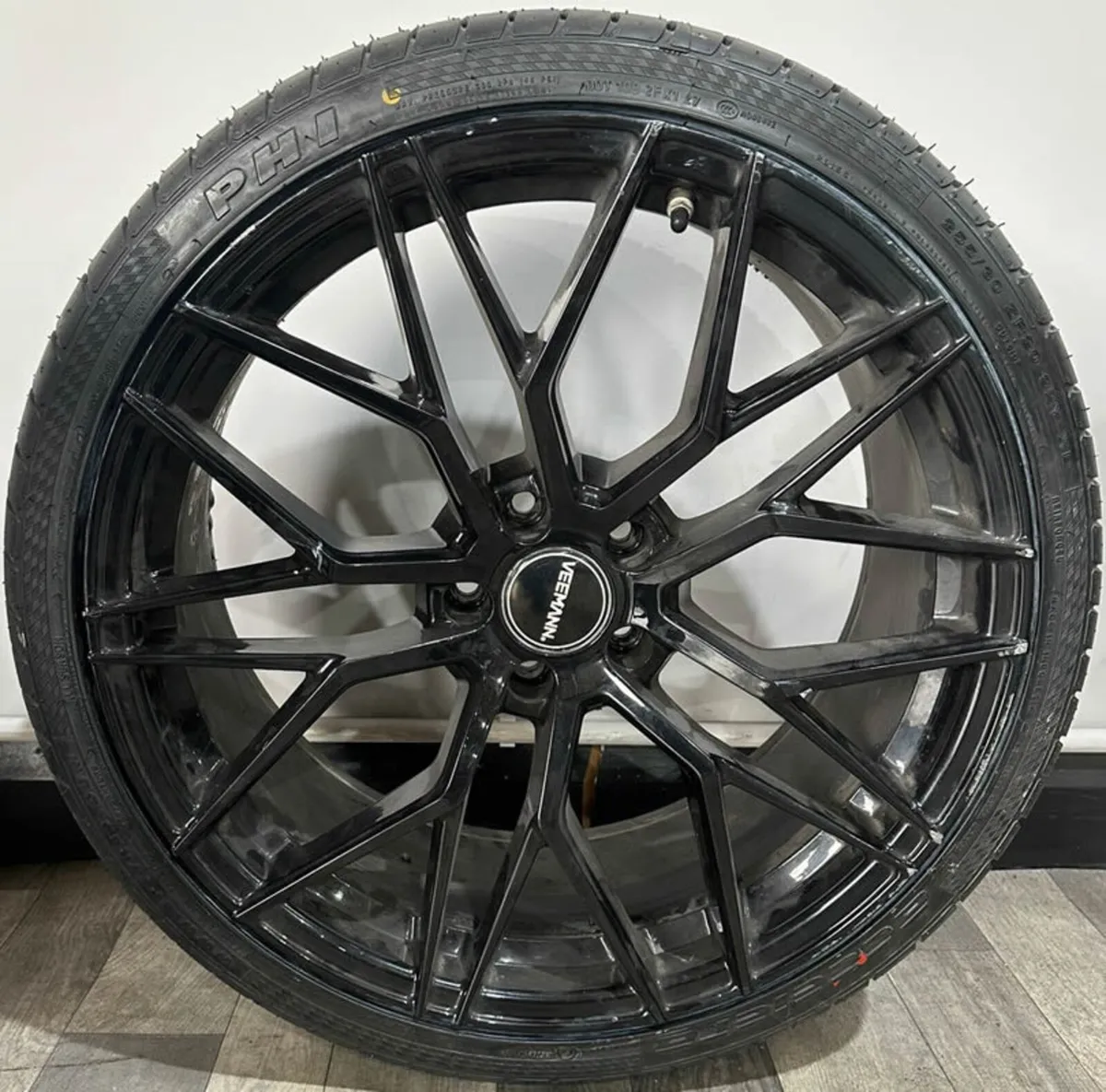 20" Veemann VC520 Alloys & Tyres for BMW G30 - Image 2