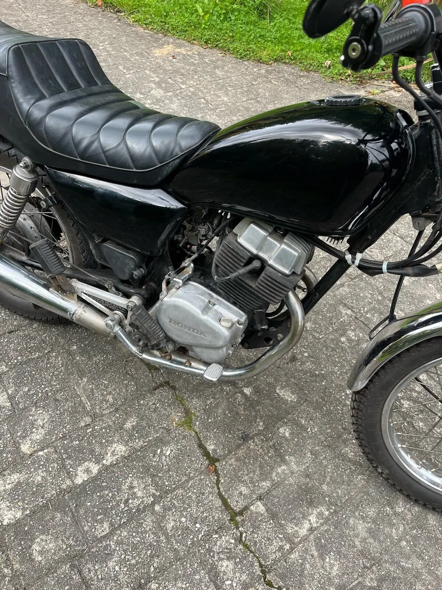 HONDA CM 250 c 1984 Irish reg - Image 3