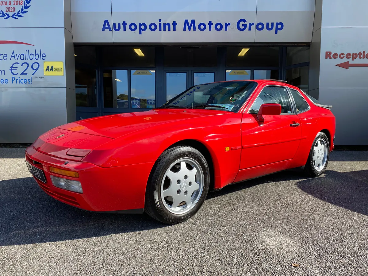 Porsche 944 3.0i  S2 - Image 1