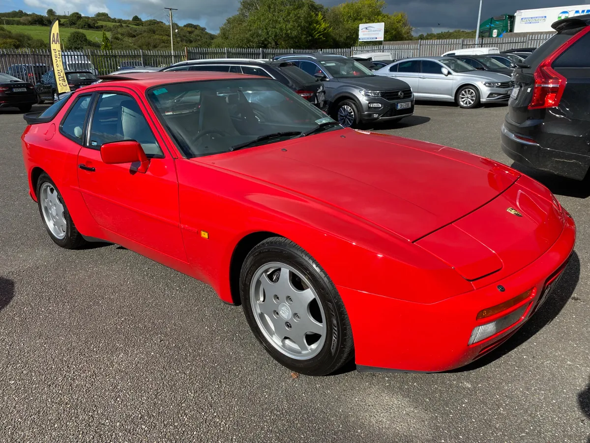 Porsche 944 3.0i  S2 - Image 3