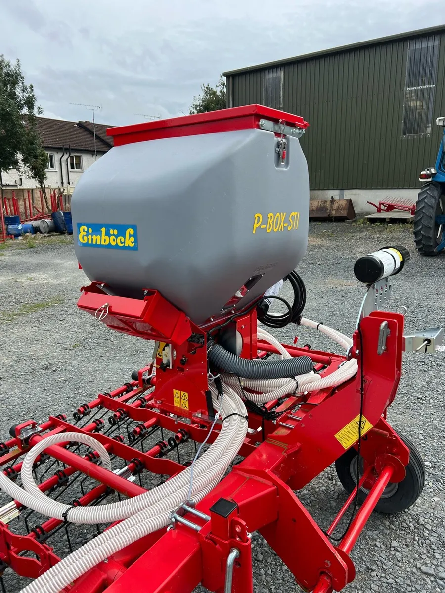 DEMO EINBOCK 3m PNEUMATIC SEEDER GRASS HARROW - Image 4